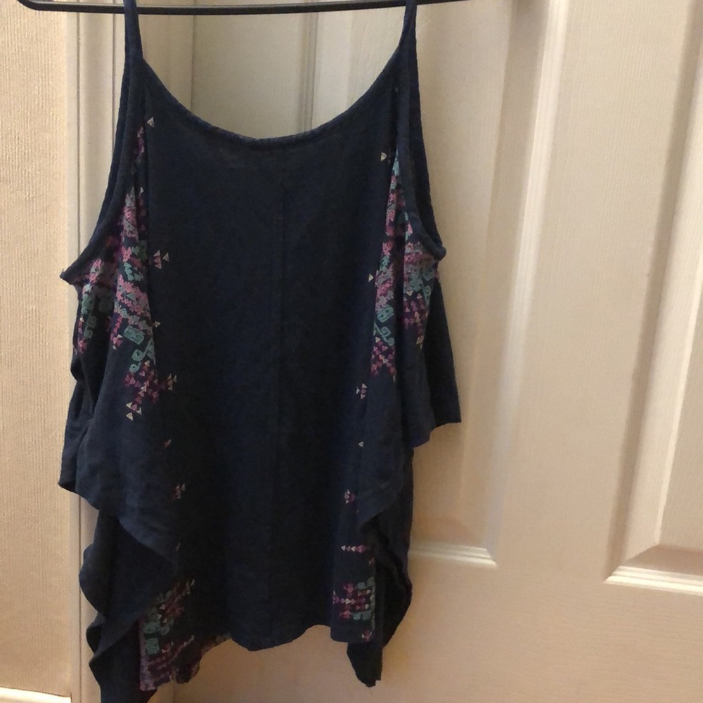 Maurices cold shoulder tank size small